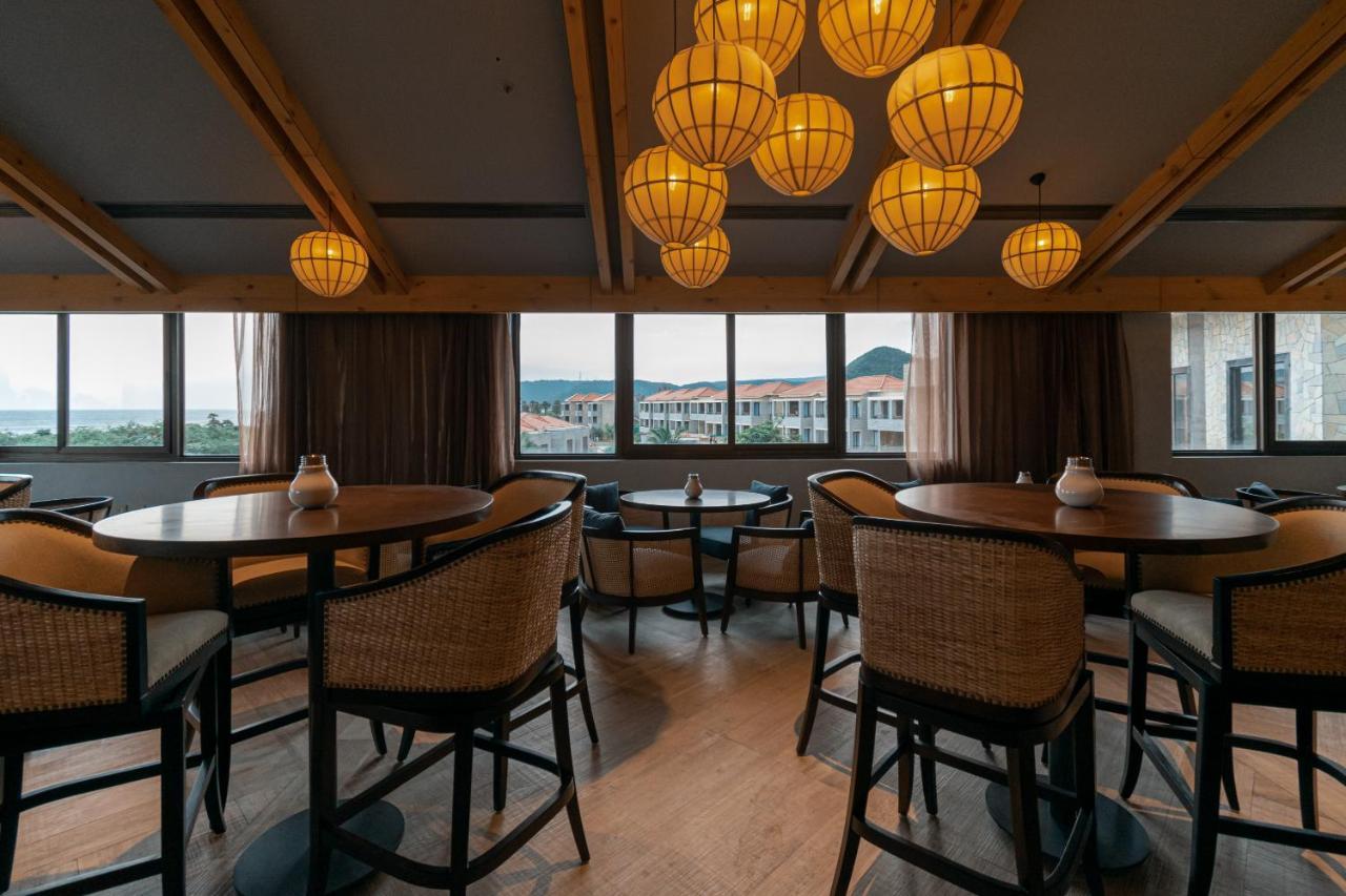 Radisson Blu Resort Visákhapatnam Kültér fotó
