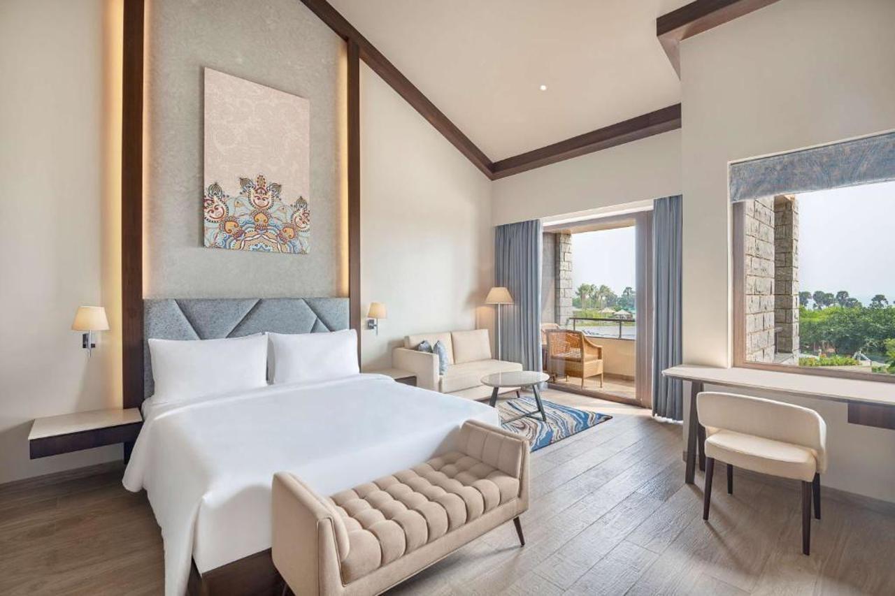 Radisson Blu Resort Visákhapatnam Kültér fotó